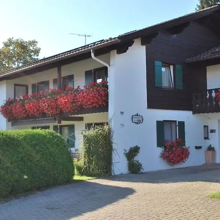 Haus Joerg Sosna Modern Retreat